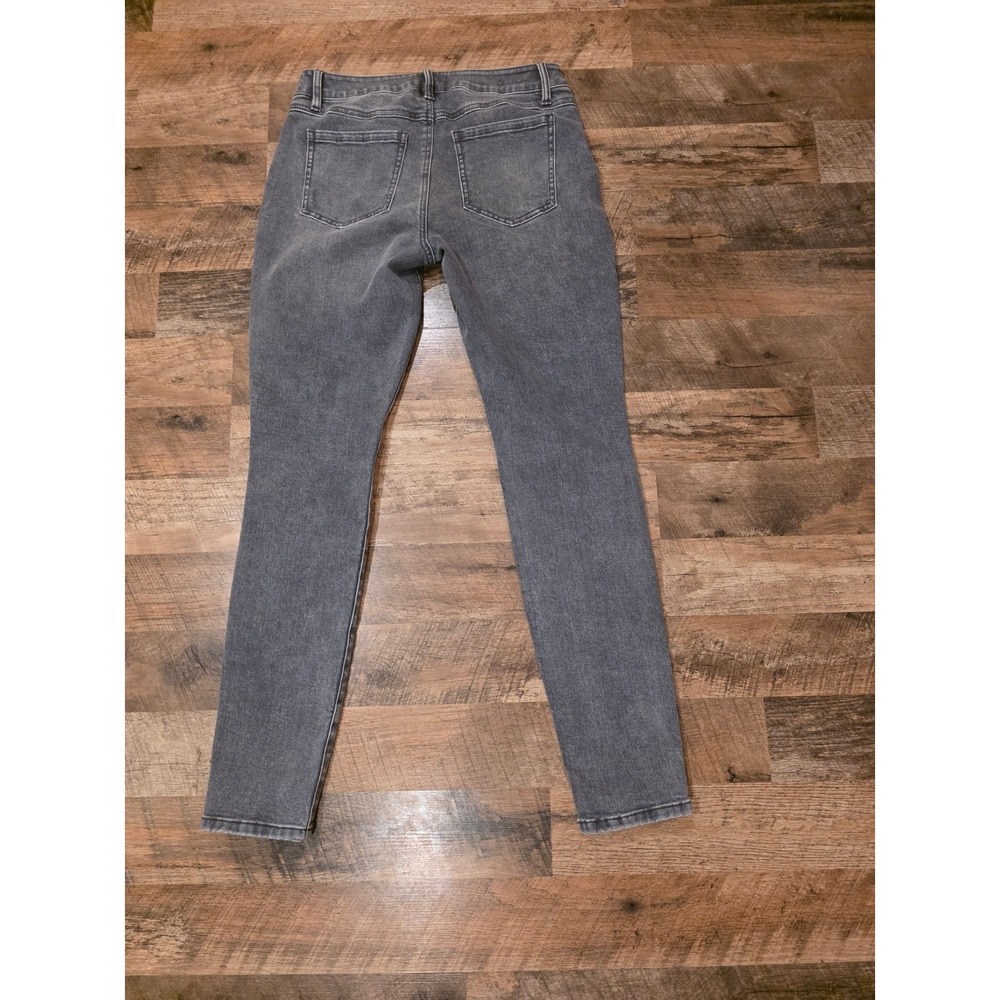 Cabi High Slim Jeans Grey Distressed Denim Skinny Leg 588 Gray Womens 2‎ - Picture 3 of 4